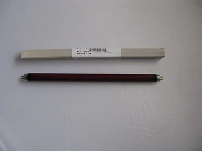 10 x Philips 12" 8W T5 |RED Heavy Duty Ex M.O.D. Fluorescent Tube Lamp   - Image 1 of 2