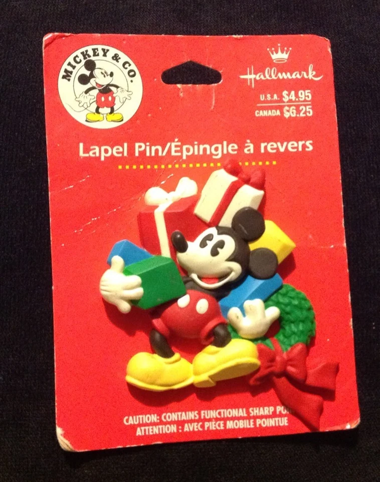 Hallmark Lapel Pin Christmas Vintage MICKEY MOUSE Disney Holiday Brooch NOC