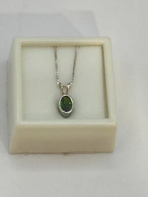 JTV .50CT 7X5mm 椭圆形镀铬透镜吊坠项链 全新带盒 — 第 1/3 张图片