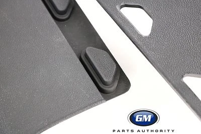 Colorado Canyon 2015-2020 doble cabina revestimiento de piso trasero 84708335 negro genuino GM Foto 1 de 3