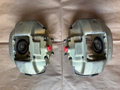  Pinzas de freno delanteras de aluminio Porsche 911 S 65-73 - Stock usado original Foto 1 de 4