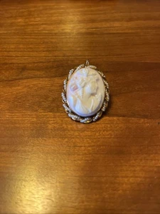 "Juego de broches/colgantes camafeo antiguos de 1,5"" en oro de 14 k y cinta de perlas semilla - 9,57 gms" - Imagen 1 de 4