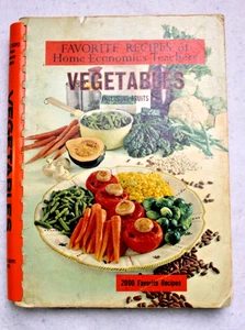 FAVORITE RECIPES OF HOME ECONOMICS TEACHERS: VEGETABLES 1966 spiral bound - Bild 1 von 6