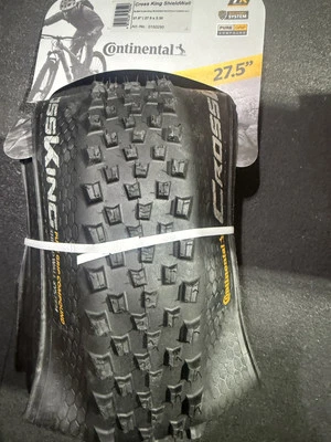 Neumático Continental Cross King 27,5 x 2,30 Tubeless Black ShieldWall 0150290 Foto 1 de 2