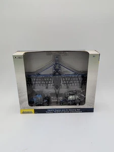 1/64 Ertl New Holland T9.670 Tractor W/Duals & Air Seeding Set - Picture 1 of 4