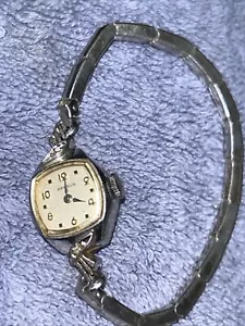 Benrus Vintage Ladies Watch 10k R.G.P Bezel Stainless Backing Working Wind Up - Picture 1 of 4