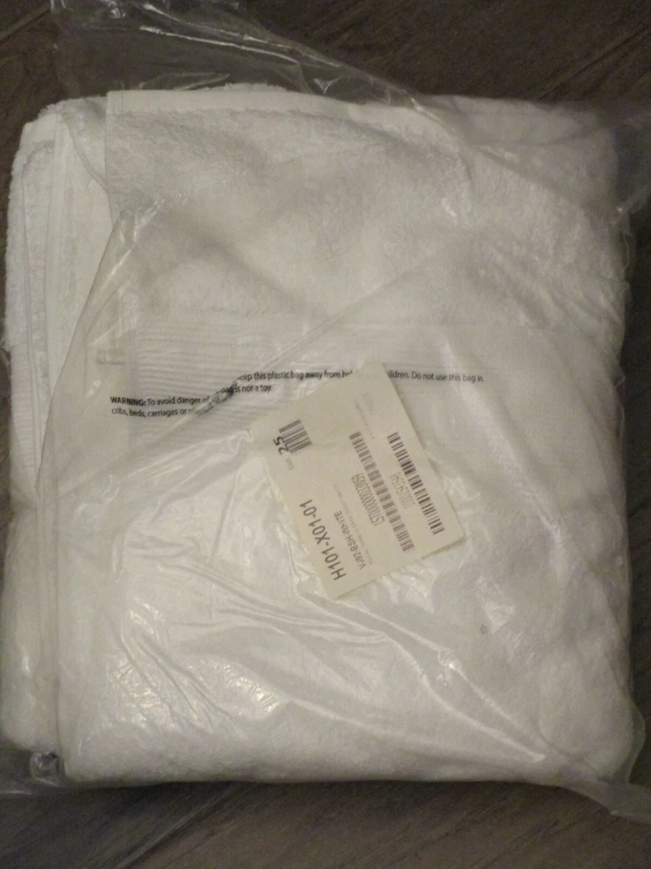 THE COMPANY STORE LEGENDS HOTEL REGAL EGYPTIAN COTTON WHITE BATH SHEET  NEW - Image 1 of 1