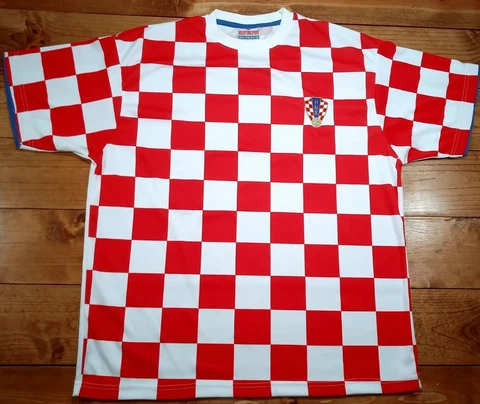 Vintage Valentino 2002 World Cup Shirt Size XL Cover