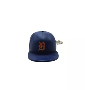 Detroit Tigers Baseball Cap Keychain Licensed MLB Ball Chain Baseball Hat Gift - Picture 1 of 2