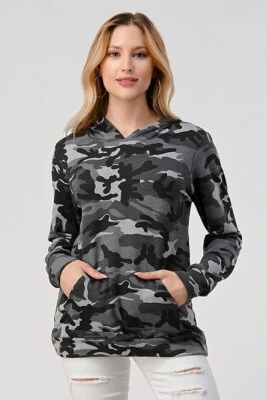 Bella Victoria Boutique NWT Women's Soft Hoodie with Kangaroo Pocket - Image 1 of 4