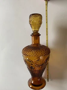 Amber Glass Decanter with Stopper. - Picture 1 of 18