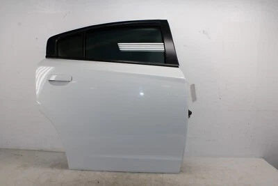 Dodge Charger 2011-2023 puerta trasera derecha OEM HH24 Foto 1 de 4