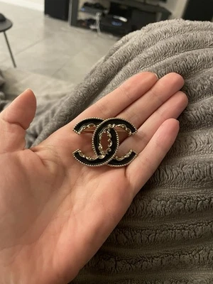 Chanel CC Black Enamel Baroque Gold Tone Pin Brooch ABSOLUTELY GORGEOUS!! - Image 1 of 3