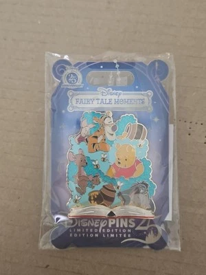Prendedor de hadas difícil de encontrar Disney Winnie the Pooh FairyTale Moments LE 2150 en mano Foto 1 de 3
