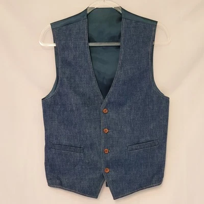 复古 70 年代男式蓝色牛仔纽扣前 V 领背心 Rockabilly Disco M 码 — 第 1/4 张图片