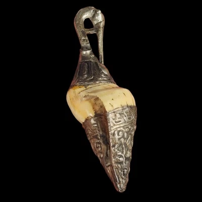 Тибетская раковина раковина с серебряной подвеской для ожерелья — дизайн птицы журавля - Изображение 1 из 4