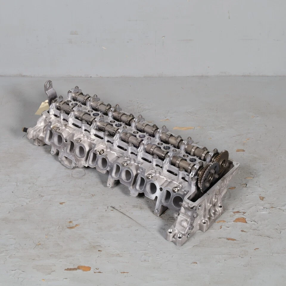 2014-2018 BMW 535d 740Ldx X5 Diesel Cylinder Head 11127812927 OEM Used Foto 1 de 4
