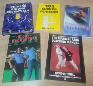 Restposten Konvolut x5 Kampfkunst Selbstverteidigung neue Bücher Coaching Lernprogramme - Bild 1 von 12