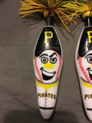 2 Authentic Pittsburgh Pirates  Kooky Kollectibles Pen Clip MLB Baseball - Image 1 of 4