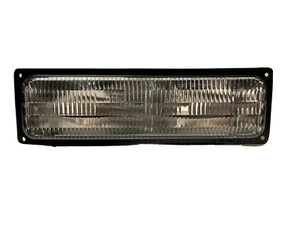 GM Parking Lamp #5976838 - Passenger Side - Picture 1 of 4
