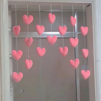 Cortina de ventana autoadhesiva para el hogar puerta peluda forma de corazón sorpresa decoración de fiesta Foto 1 de 4