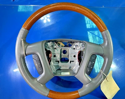 🐼 08-12 Volante Buick Enclave Grano Madera con Controles P/N: 25961520 🌟 Foto 1 de 4