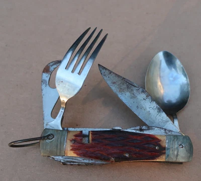 Vintage Hobo Style bone handle pocket/camp knife. Eleven blades. No markings. - Image 1 of 4