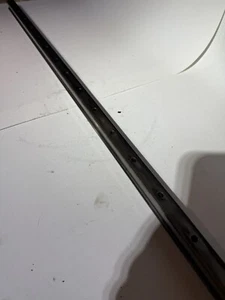 25mm Tsubaki linear rail 940mm long. From working machine. - Picture 1 of 3