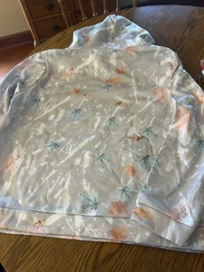 Brand New! Womens Camo Leaf Hoodie Size Large Free Shipping! - Picture 1 of 11