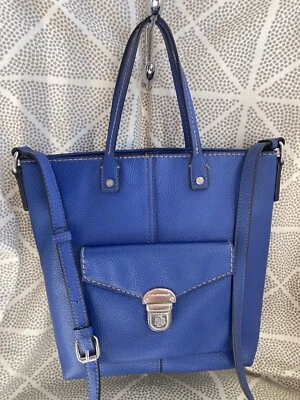 Bolso Bandolera DANA BUCHMAN Azul Real Cuero Sintético Guijarro Usado en Excelente Condición Foto 1 de 4