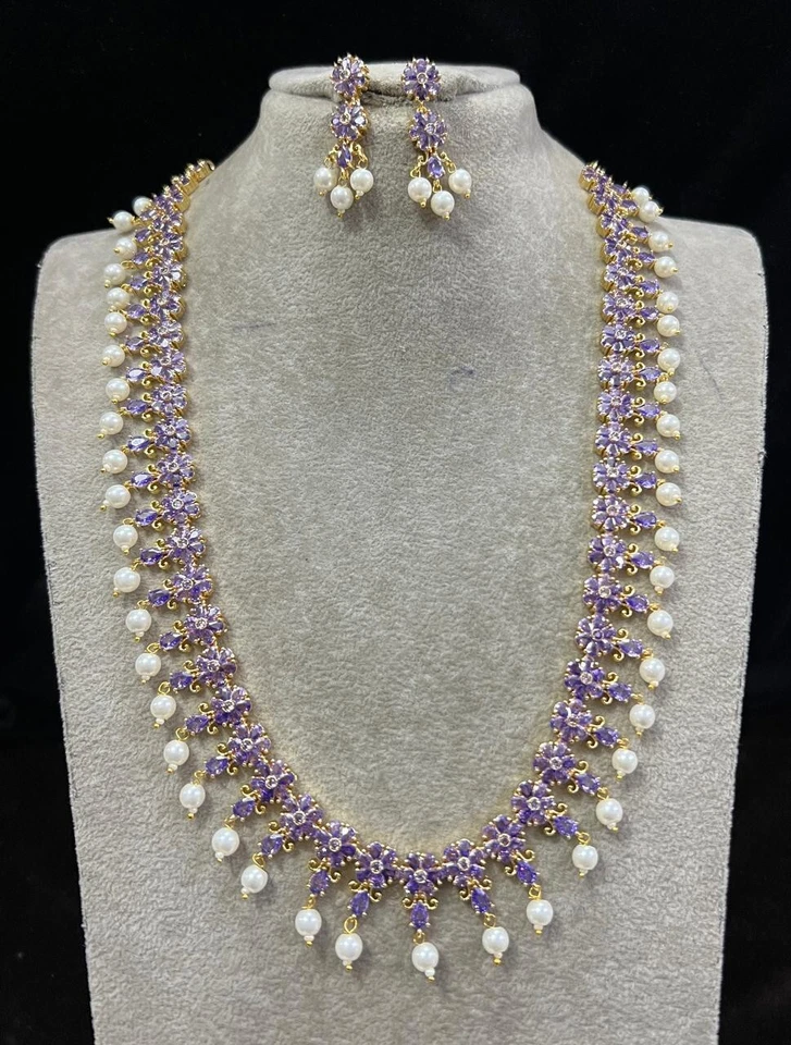 Pearl Mala, Navratan pearl mala, Jadau Pearl Mala, Gold Plated Pearl Mala. India - Image 1 of 1