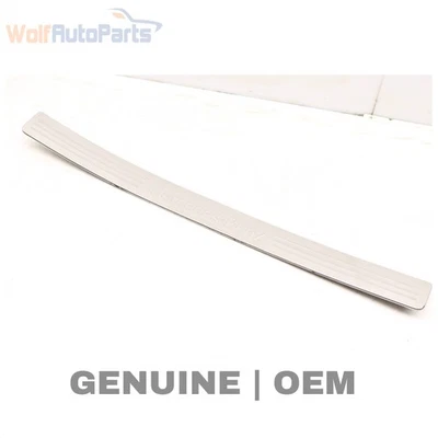 Mercedes-Benz C300 2008-2014 - umbral de puerta delantera / placa de desgaste 2046800135 Foto 1 de 4