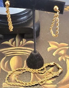 Vintage Avon 1980s Gold Rope Chain Pierced Earrings & 7" Bracelet set  READ - Picture 1 of 24