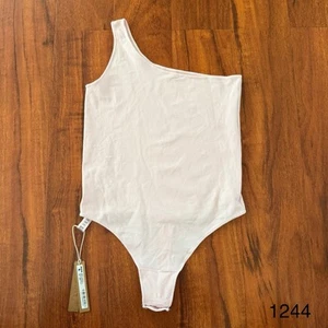 SKIMS Cherry Blossom Essential Bodysuit One Shoulder Bodysuit Size XXS/XS NWT - Picture 1 of 11