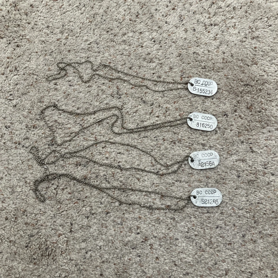 Etiquetas de perro de soldado militar soviético de la URSS con cadena-NOS-original Foto 1 de 2