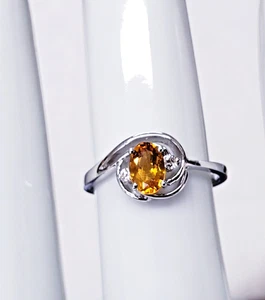 Natürlicher oranger Saphir 0,42 ct 14K Weißgold Ring 2 Diamanten Größe 6,25 Neu - Bild 1 von 6