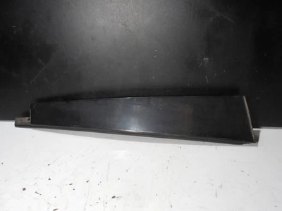 Moldura traseira esquerda para guarnição de porta pilar B 00-08 Jaguar tipo S - Imagem 1 de 4