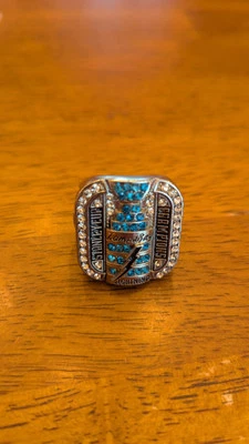 Anillo Tampa Bay Lightning 2004 SGA Stanley Cup - Falta bolsa de tela negra Foto 1 de 3