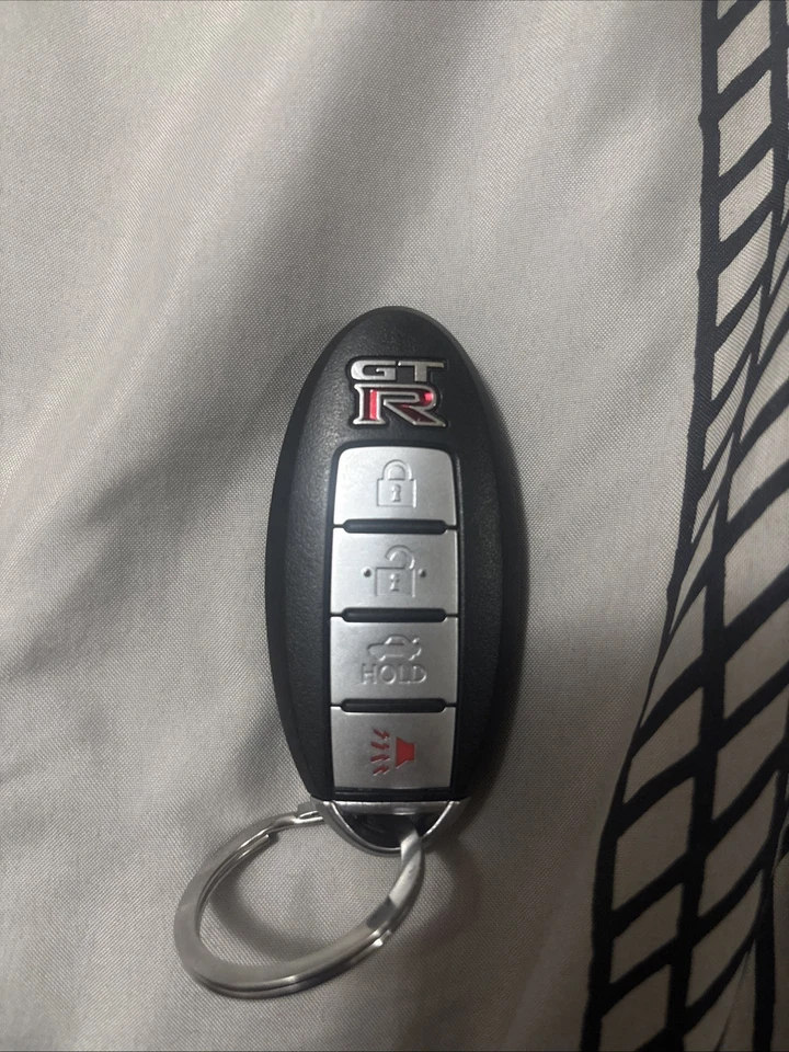 GTR Keyfob - Image 1 of 2