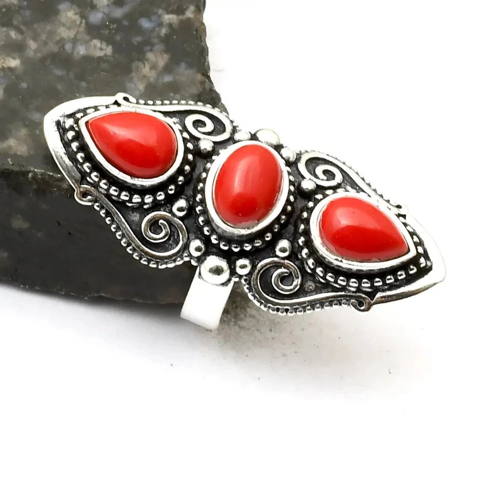 Anillo étnico hecho a mano de piedras preciosas de coral para Navidad talla EE. UU. 7,25 AR 25453 Foto 1 de 1