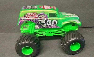 2012 HOT WHEELS MONSTER JAM - 30th ANNIVERSARY NEON GREEN GRAVE DIGGER  1/24 HTF - Image 1 of 4