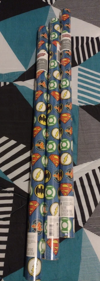 6 rolls wrapping paper hallmark justice league  bundle with cut lines on revers - Image 1 of 3