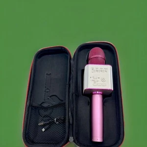 Pink Micgeek Wireless Bluetooth Karaoke Microphone Speaker Home USB Player - Picture 1 of 3