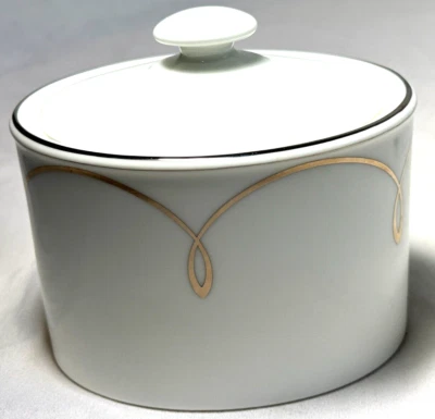 NUEVO CON ETIQUETA WATERFORD LISMORE ESENCIA AZUCARERO CUBIERTO DE ORO TARRO DE TOCADOR ENVÍO GRATUITO Foto 1 de 4