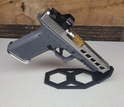 Pistol Display Stand For Glock, Colt, Cz, 1911,HK, Kimber, Sig - Image 1 of 4