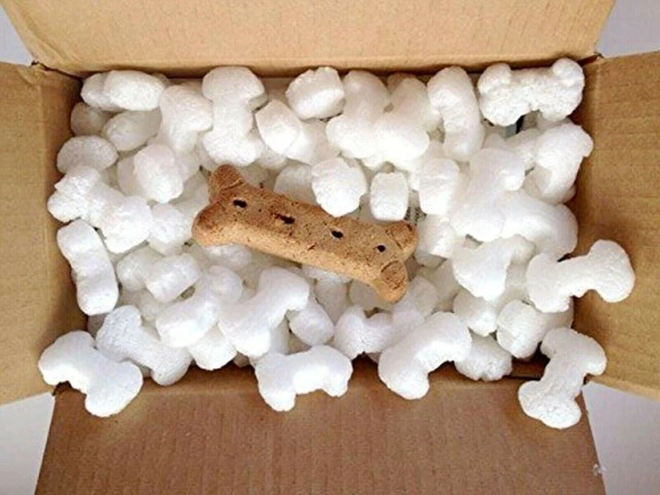 Funpak White Dog Bones Biodegradable Packing Peanuts 1.5 CU FT Bag