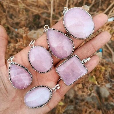 Precioso lote de colgantes hechos a mano enchapados en plata de ley 925 de cuarzo rosa ~ Foto 1 de 2