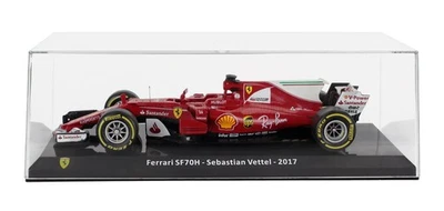 MODELLINO AUTO STATICO FERRARI F1 SF70H 2017 SEBASTIAN VETTEL CON VETRINA 1/24 - Immagine 1 di 4