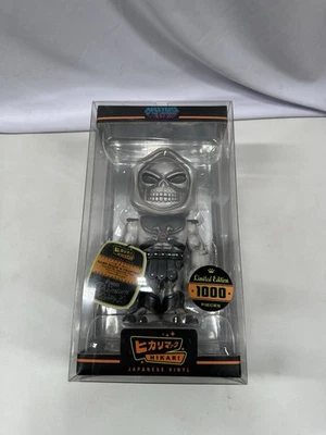 Figura Hikari MOTU Funko Vinilo Japonés - Skeletor Gris Calavera LE 1000   Foto 1 de 3