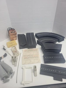 Vintage Aurora Track Accessories - Picture 1 of 14